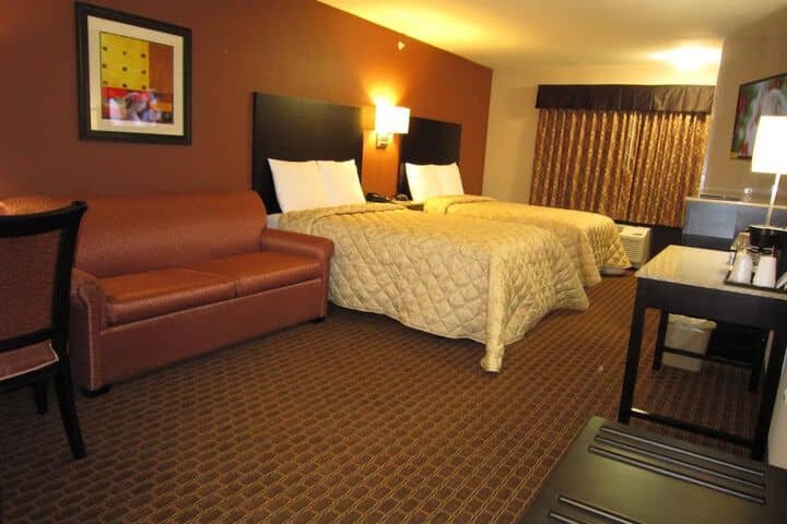 Room 21 of 49
