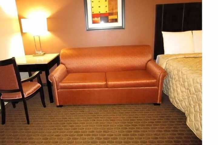 Room 8 of 49