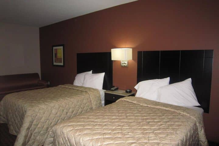 Room 19 of 49
